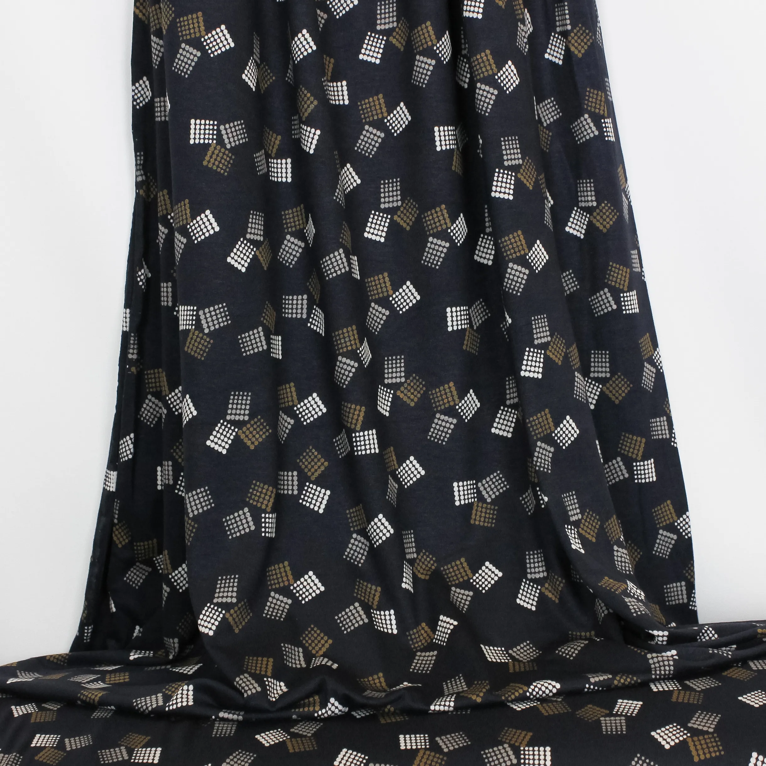 Viscose tricot donker blauw met vierkanten